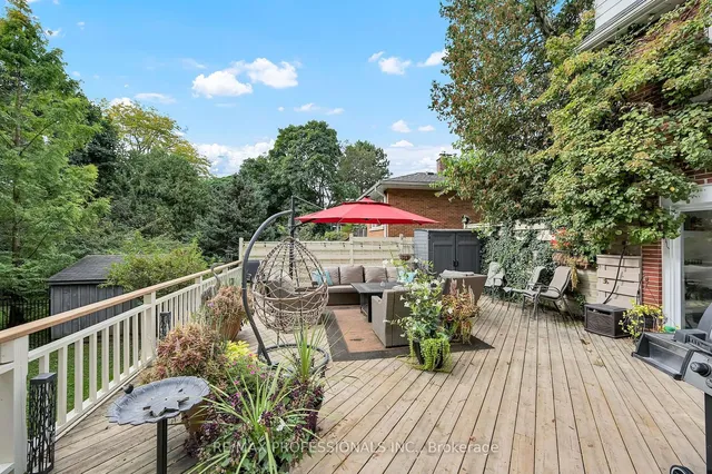 Additional image 31 of 80 Townsend Ave