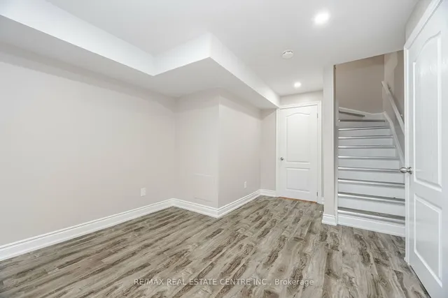 Additional image 34 of 1016 Mccuaig Dr