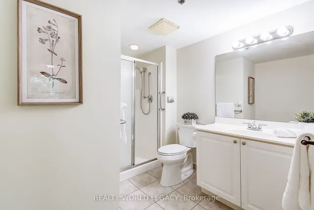 Additional image 13 of 100 Burloak Dr Unit 1308