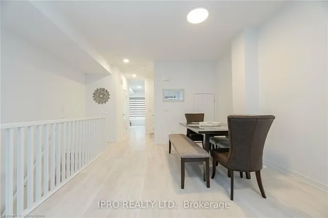 Additional image 7 of 1095 Cooke Blvd Unit 31
