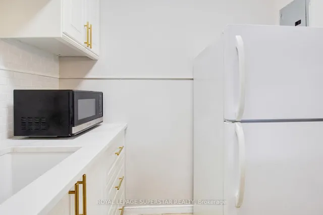 Additional image 24 of 57 Mericourt Rd Unit 201