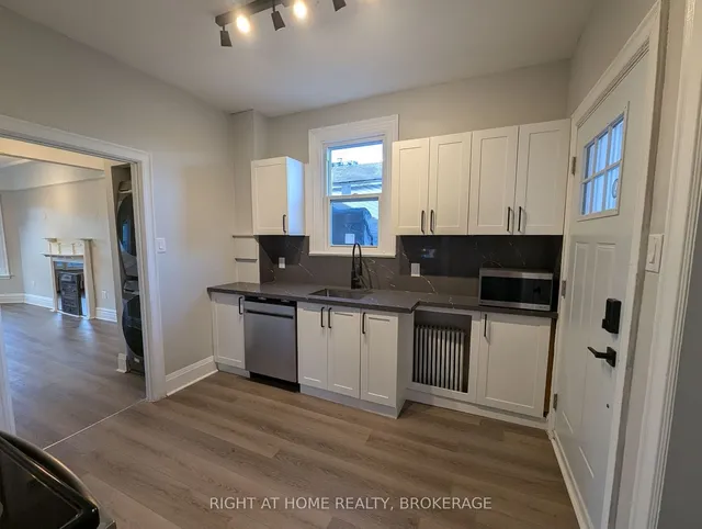 Additional image 17 of 113 Wellington St