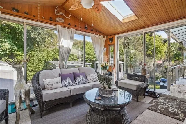 Additional image 19 of 3245 PALMER Dr