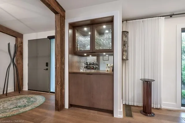 Additional image 10 of 124 Lynn Crt