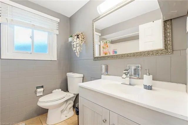 Additional image 19 of 6 Rideau Cres