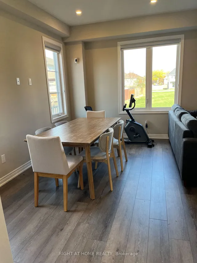 Additional image 15 of 30 MIA Dr Unit 1