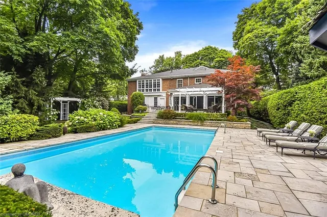 Additional image 33 of 3020 First St