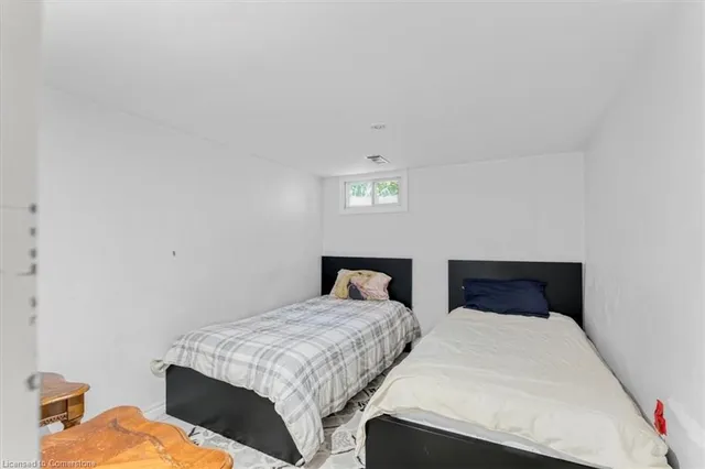 Additional image 20 of 118 Second St