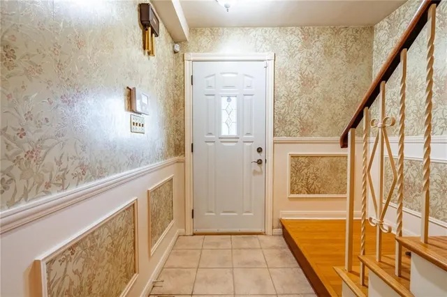 Additional image 6 of 555 LETITIA Crt