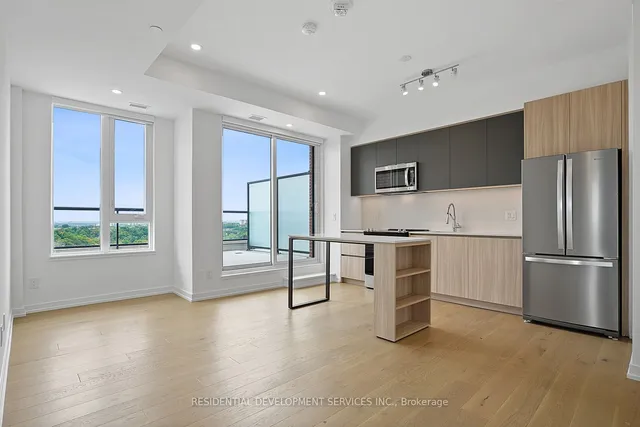 Additional image 11 of 3100 Keele St Unit 819