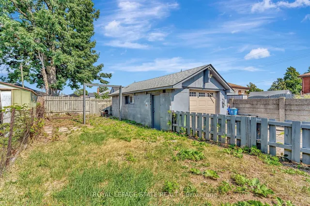 Additional image 33 of 2009 Brampton St