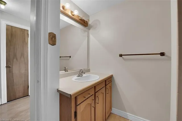 Additional image 26 of 25 Sunning Hill Ave