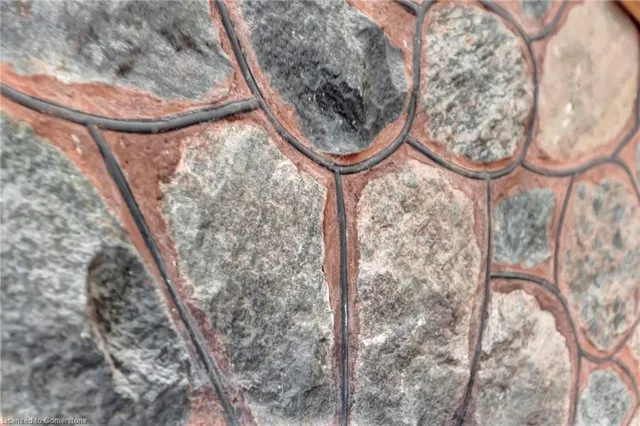 Additional image 11 of 121 King St