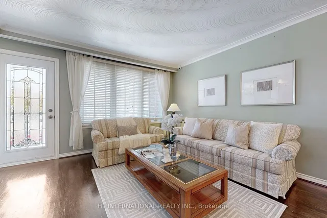 Additional image 3 of 225 Shawnee Circ