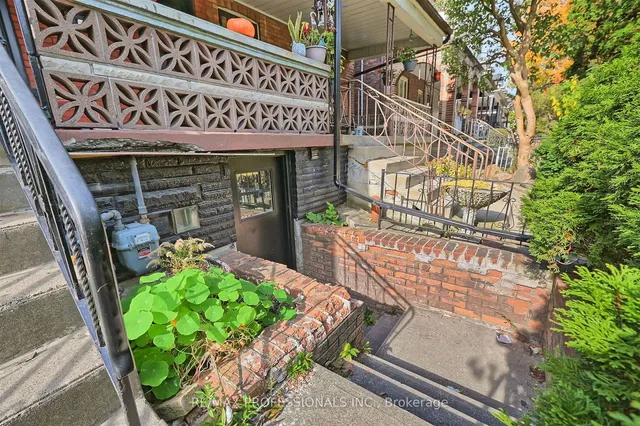 Additional image 4 of 166 Grace St