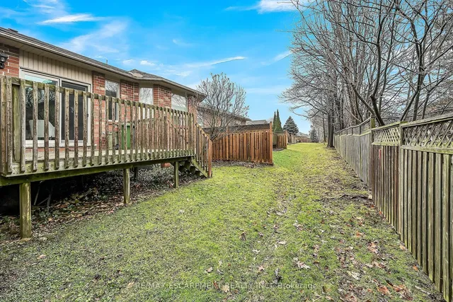 Additional image 31 of 54 Greentrail Dr