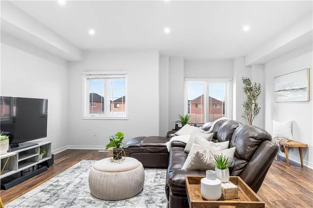 Additional image 15 of 49 Crossings Way