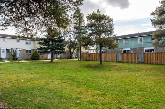 Additional image 6 of 25 Bryna Ave Unit M