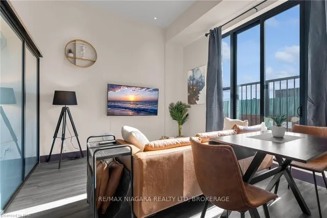 Additional image 19 of 121 KING St Unit 204