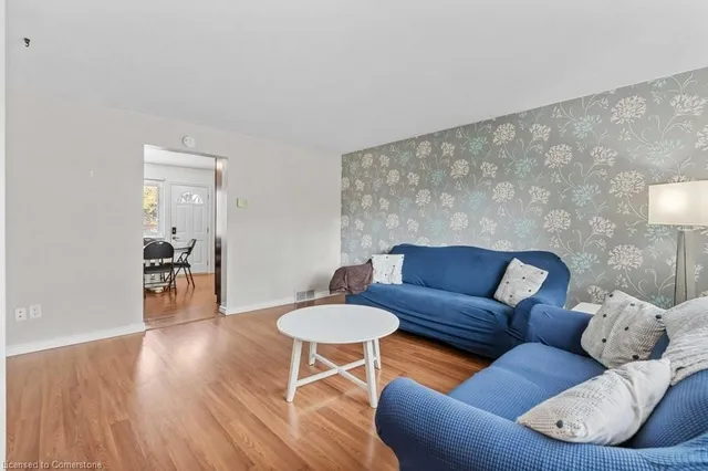 Additional image 6 of 211 Lake Ave