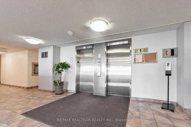 Additional image 6 of 10 Tapscott Rd Unit 1110