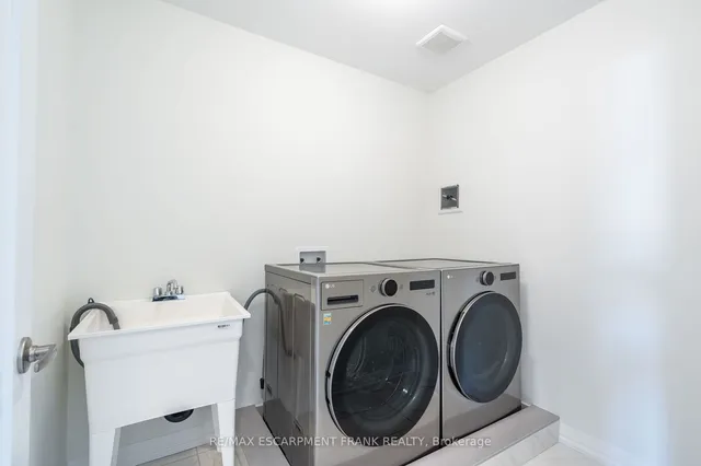 Additional image 25 of 237 Lormont Blvd