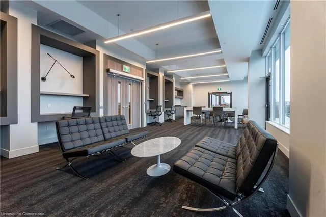 Additional image 33 of 415 Main St Unit 104