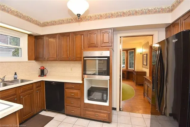 Additional image 20 of 11 Forsyth Pl