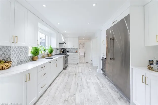 Additional image 7 of 4195 Spruce Ave