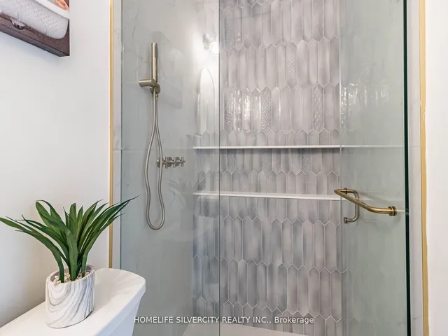 Additional image 18 of 47 Alderney Ave