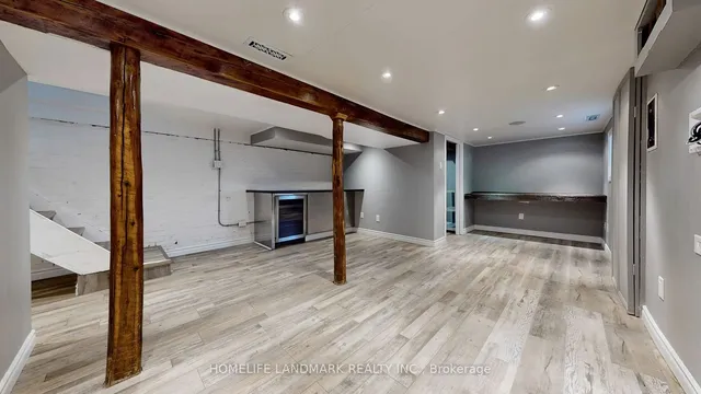 Additional image 30 of 18 Erindale Ave