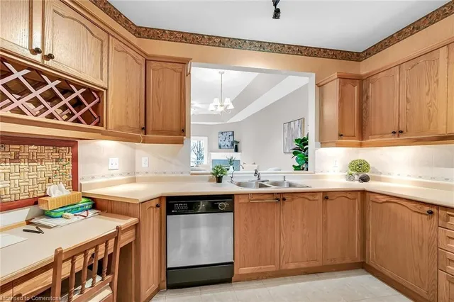 Additional image 11 of 54 Greentrail Dr