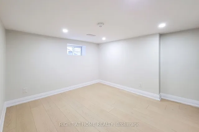 Additional image 33 of 38 Clyde St