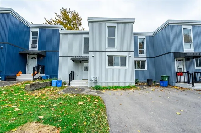 25 Britten Close Unit B52