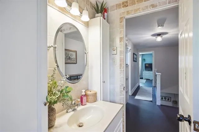 Additional image 13 of 2101 MEADOWBROOK Rd Unit B