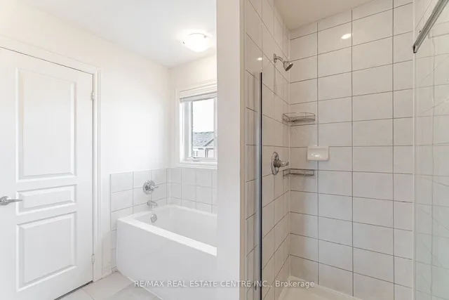 Additional image 32 of 85 Bronson Terr