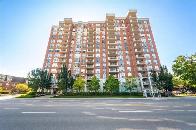 Primary image of 442 MAPLE Ave Unit 801