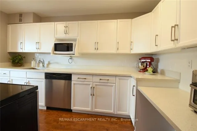 Additional image 9 of 2055 Upper Middle Rd Unit 1610