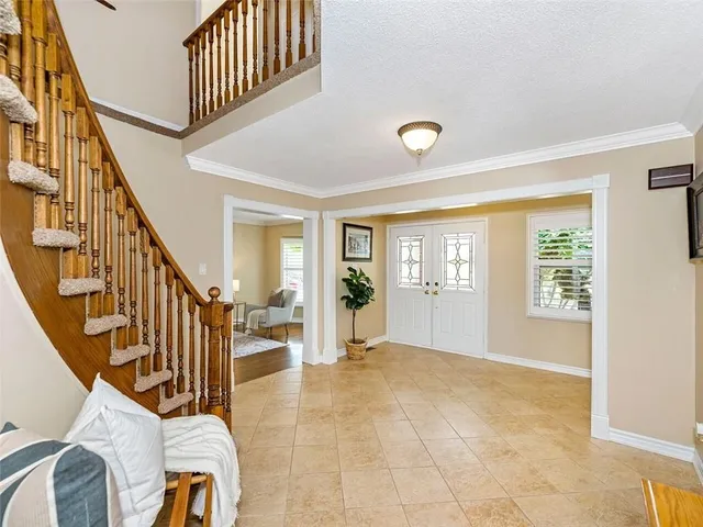 Additional image 7 of 2048 PARKLANE Cres