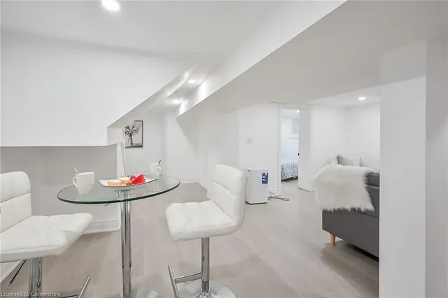 Additional image 36 of 222 Province St