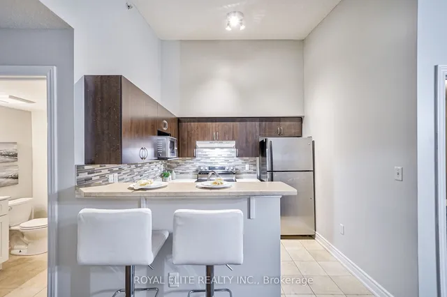 Additional image 14 of 1350 Main St Unit 406