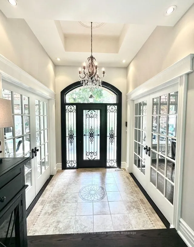 Additional image 29 of 883 Kingsway Dr