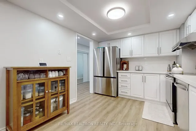 Additional image 12 of 5411 Lakeshore Rd Unit 2