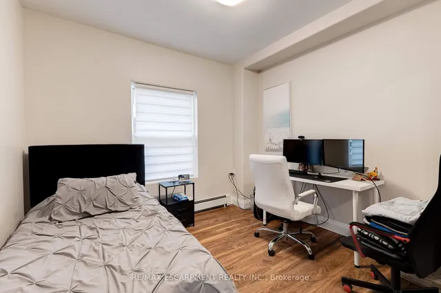 Additional image 24 of 152 Sanford Ave