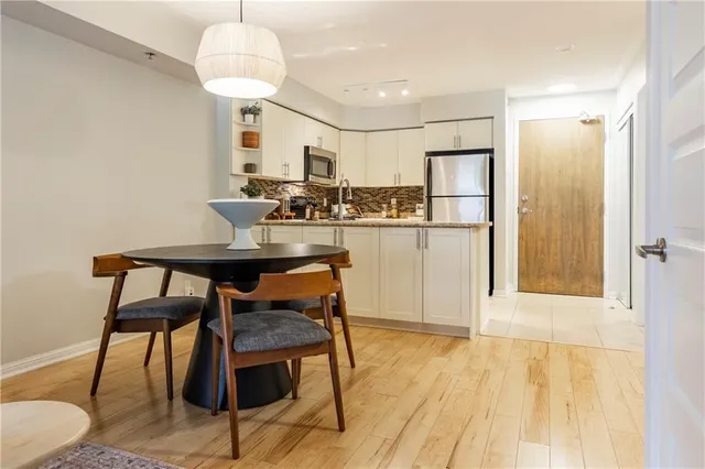 Additional image 11 of 3070 ROTARY Way Unit 122