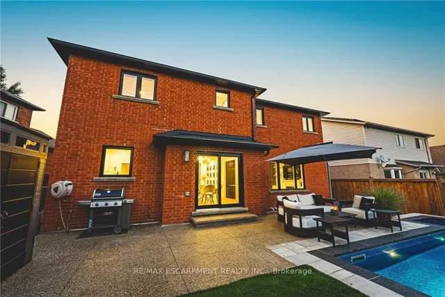 Additional image 37 of 14 Dolphin Pl