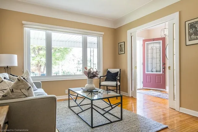 Additional image 5 of 5 Rowanwood Ave