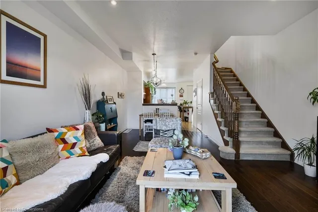 Additional image 14 of 27 Edenrock Dr