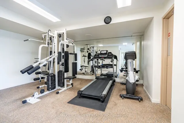 Additional image 35 of 5280 Lakeshore Rd Unit 105