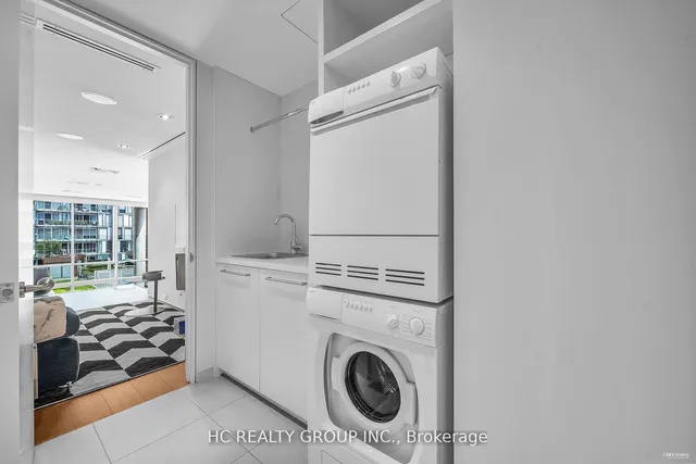 Additional image 17 of 238 Davenport Rd Unit 302